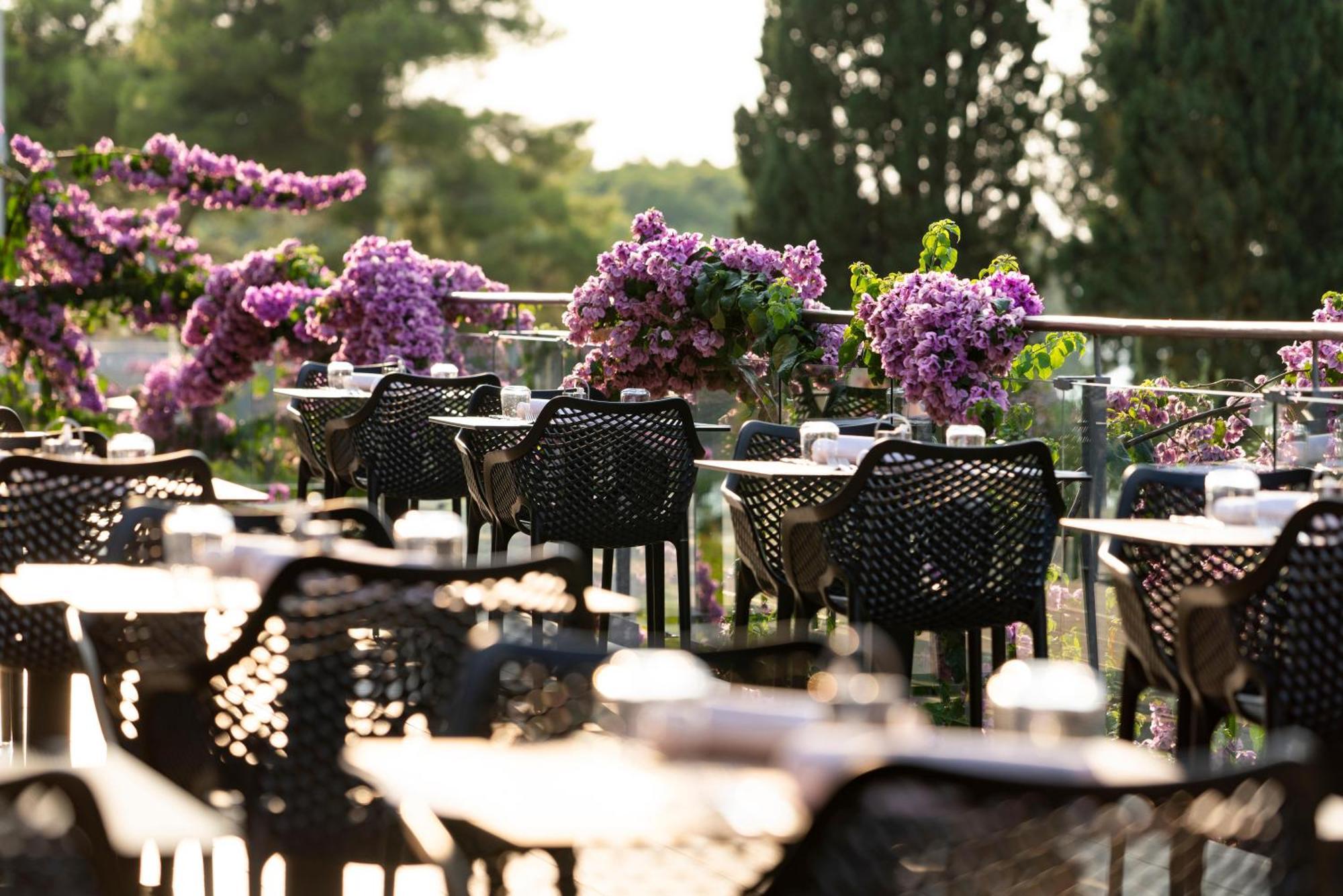 Aminess Vival Velaris Resort ซูเปตาร์ ภายนอก รูปภาพ