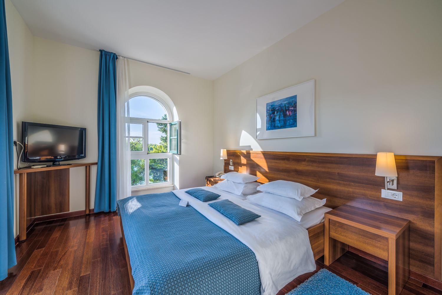 Aminess Vival Velaris Resort ซูเปตาร์ ภายนอก รูปภาพ