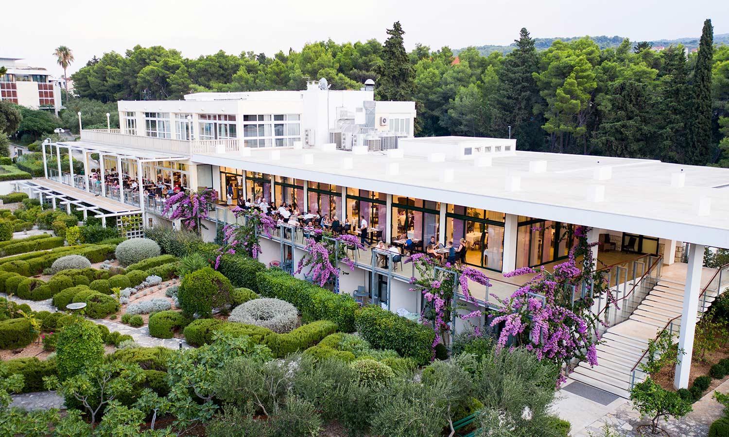 Aminess Vival Velaris Resort ซูเปตาร์ ภายนอก รูปภาพ
